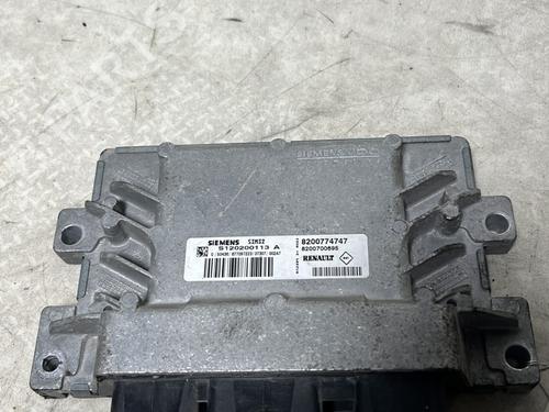Used Engine control unit (ECU) RENAULT TWINGO II (CN0_) 1.2 (CN0D) (58 hp) 32628329