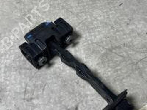 Used Hinge/Door check strap VW SCIROCCO III (137, 138) 2.0 TDI (140 hp) 31085538