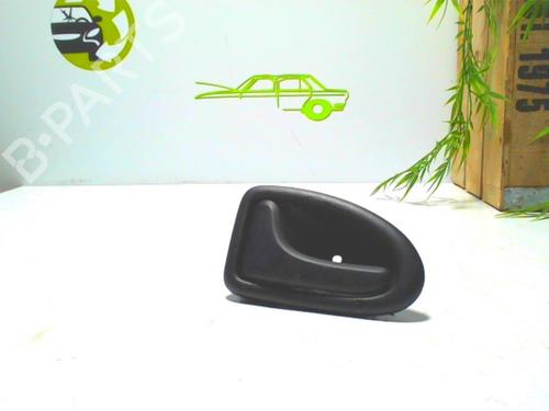 Used Rear left exterior door handle RENAULT CLIO II (BB_, CB_) 1.4 (B/CB0C, B/CB0S) (75 hp) 24022657
