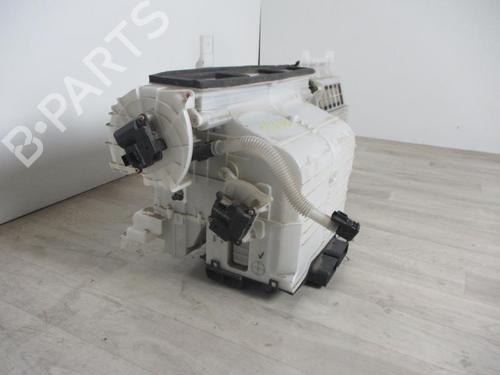 Heater matrix box SUZUKI GRAND VITARA II (JT, TE, TD) 1.9 DDiS All-wheel Drive (JT419, TD44, JB419WD, JB419XD,... | BP24022042M61 