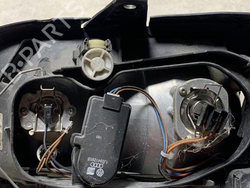 Right headlight VW POLO (6N2) 1.4 | BP25619576C29 