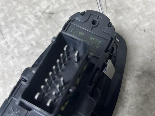 Left front window switch PEUGEOT 208 I (CA_, CC_) 1.4 HDi | BP32143261I27