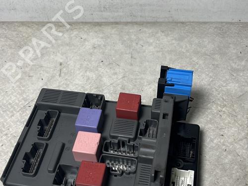 Used Fuse box RENAULT VEL SATIS (BJ0_) 2.0 dCi (BJ03, BJ0B) (173 hp) 31252317