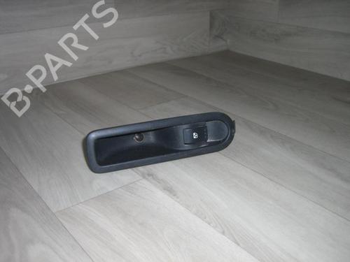 Switch RENAULT MEGANE II Saloon (LM0/1_) 1.9 dCi (LM0G, LM1G, LM2C) | BP24022951I30