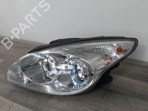 Used Left headlight HYUNDAI i30 Estate (FD) 1.6 CRDi (90 hp) 26429463
