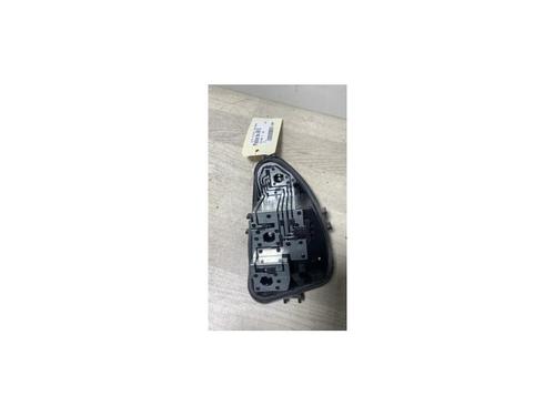 Used Licence plate light RENAULT CLIO III (BR0/1, CR0/1) 1.5 dCi (BR17, CR17) (86 hp) 30705948