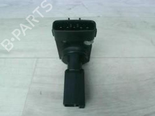 Used Mass air flow sensor TOYOTA YARIS (_P1_) 1.4 D-4D (NLP10_, NLP10R) (75 hp) 21182260