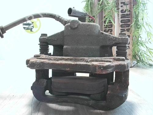 Bremssattel links vorne FIAT STILO (192_) 1.9 JTD (192_XE1A) | BP21181994M105