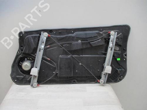 Alzavetro anteriore sinistro FORD FIESTA VI (CB1, CCN) 1.4 TDCi (68 hp) 30807183