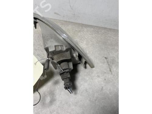Clignotant avant droit FIAT PUNTO (176_) 60 1.2 (176AP, 176AR, 176AQ, 176BB) | BP30807420C33