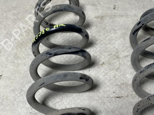 Shock absorber spring RENAULT CAPTUR I (J5_, H5_) 0.9 TCe 90 | BP30807734C152