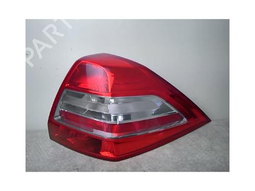 Feu arrière droit RENAULT MEGANE II Saloon (LM0/1_) 1.5 dCi (LM1E) (106 hp) 30705602