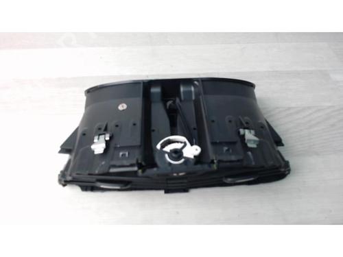 Air vent PEUGEOT 208 I (CA_, CC_) 1.2 VTI 82 | BP21182902I21