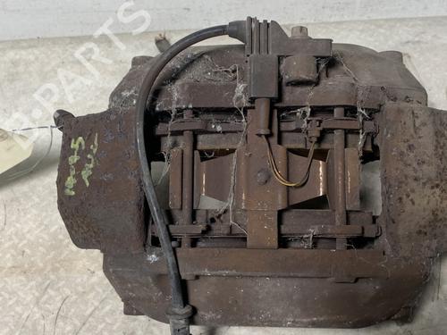Used Left front brake caliper Left front brake caliper MERCEDES-BENZ S-CLASS (W220, V220) S 320 CDI (220.026, 220.126) (197 hp) 28157699 28157699