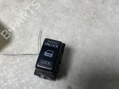 switch-nissan-micra-iii-k12-2002-2003-2004-2005-2006-2007-2008-2009-2010-2011-30807438 main image