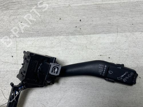 switch-skoda-octavia-ii-combi-1z5-2004-2005-2006-2007-2008-2009-2010-2011-2012-2013-28583080 main image