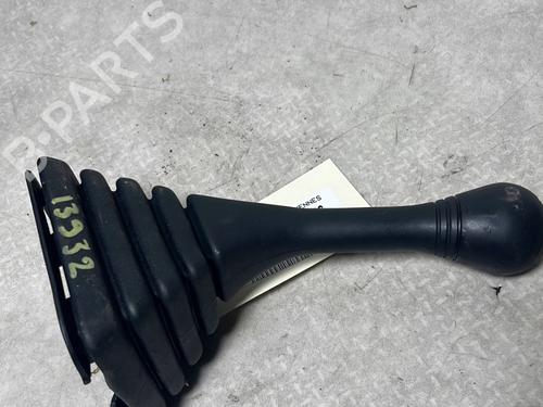 shift-knob-peugeot-106-i-1a-1c-1991-1992-1993-1994-1995-1996-32211617 main image