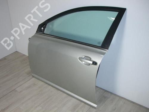Left front door TOYOTA AVENSIS Saloon (_T25_) 2.0 D-4D (CDT250_, CDT250R) | BP23896713C2
