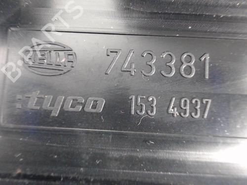 Fuse box OPEL ASTRA H GTC (A04) 1.3 CDTI (L08) | BP23435561E1