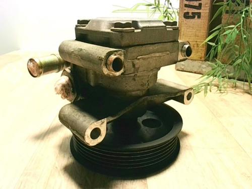 Steering pump FORD FIESTA V (JH_, JD_) 1.3 | BP24025534M99 