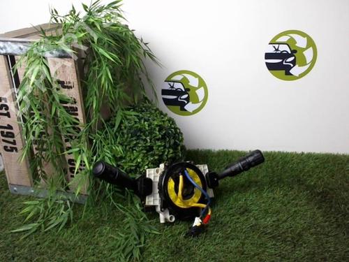 Używane Przełącznik zespolony kolumny kierowniczej HYUNDAI COUPE II (GK) 2.0 GLS (143 hp) 31252247