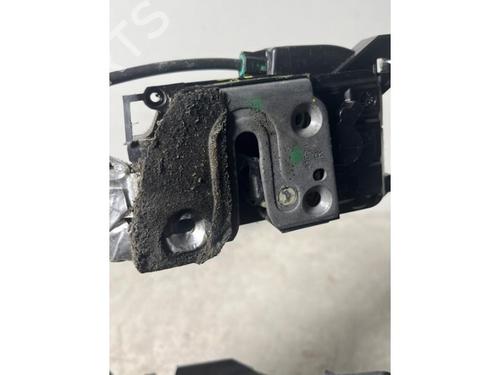 Zamek drzwi tylnych prawych RENAULT LAGUNA III (BT0/1) 1.5 dCi (BT00, BT0A, BT0T, BT1J) | BP30808138C99