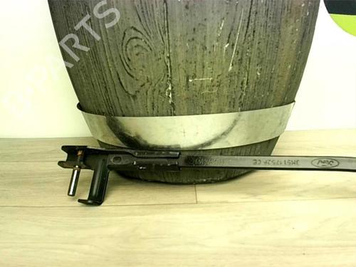 Front windshield wiper arm FORD C-MAX (DM2) 1.8 TDCi | BP21182588C143 