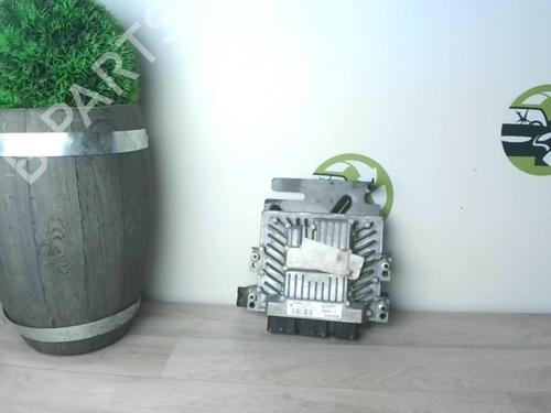 Used Control unit RENAULT SCÉNIC II (JM0/1_) 1.5 dCi (JM1E, JM16) (106 hp) 24027637