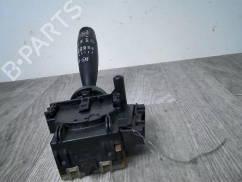 Used Switch TOYOTA YARIS (_P1_) 1.0 (SCP10_, SCP10R) (68 hp) 24023187