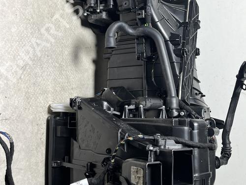 Heater matrix box VW SCIROCCO III (137, 138) 2.0 TDI | BP31127833M61 