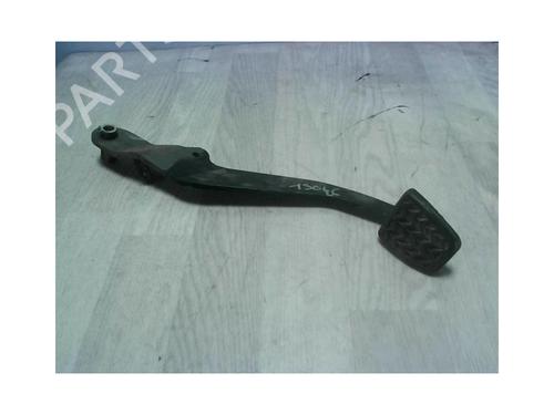 Used Clutch pedal CITROËN C1 (PM_, PN_) 1.0 (68 hp) 21183081