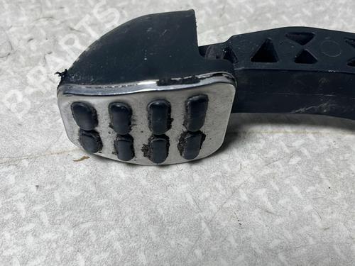 Clutch pedal VW SCIROCCO III (137, 138) 2.0 TDI | BP31084906I13