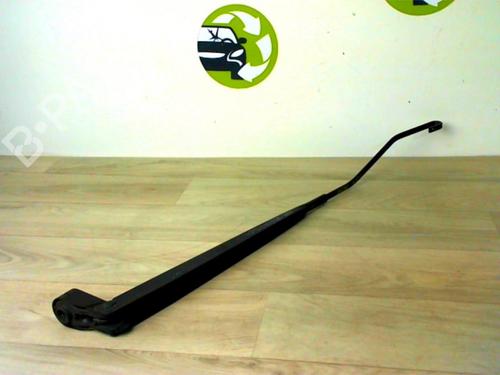 Used Front windshield wiper arm CITROËN C2 (JM_) 1.4 HDi (68 hp) 21182606