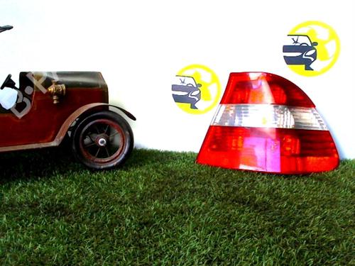 right-taillight-bmw-3-e46-320-d-1997-1998-1999-2000-2001-2002-2003-2004-2005-22710121 main image