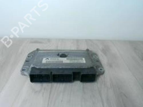 Used Engine control unit (ECU) RENAULT MEGANE II (BM0/1_, CM0/1_) 1.6 16V (BM0C, CM0C) (113 hp) 25993707