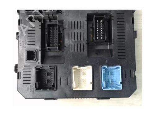 Fuse box PEUGEOT 307 (3A/C) 1.6 HDi | BP30807312E1