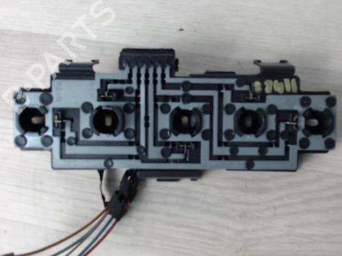 Used Licence plate light Licence plate light SKODA OCTAVIA I (1U2) 1.6 (101 hp) 25619172 25619172