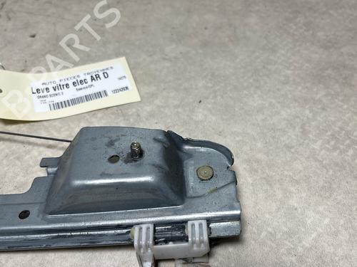 Rudehejsemekanisme Højre bagtil Rudehejsemekanisme Højre bagtil RENAULT GRAND SCÉNIC II (JM0/1_) 2.0 (135 hp) 34210655 34210655