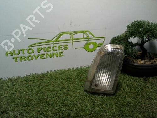 Używane Kierunkowskaz przedni prawy CITROËN DS 20 (90 hp) 24027550