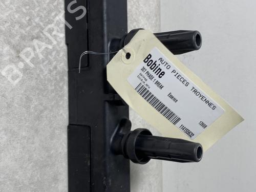 Used Ignition coil PEUGEOT 307 SW (3H) 2.0 16V (136 hp) 29726552
