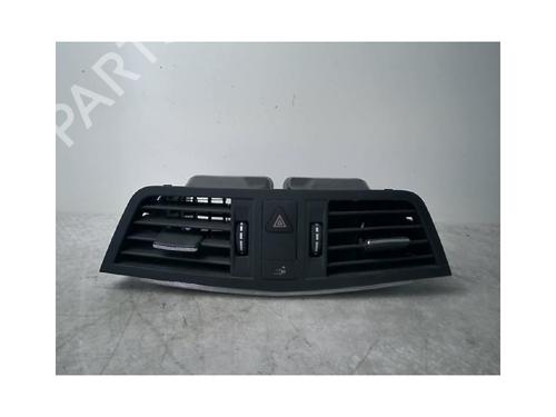 Used Air vent MERCEDES-BENZ E-CLASS Convertible (A207) E 250 CGI (207.447) (204 hp) 23568218