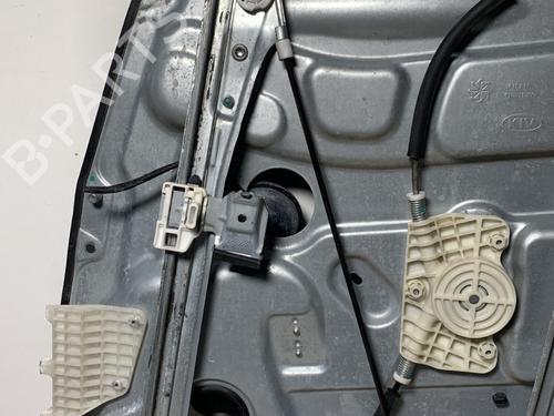 Front left window mechanism KIA CARENS III MPV (UN) 2.0 CRDi 140 | BP30808074C22