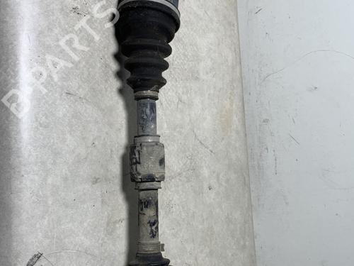 Used Right front driveshaft Right front driveshaft TOYOTA AVENSIS (_T25_) 2.0 D-4D (ADT250_, ADT250R) (126 hp) 31856069 31856069