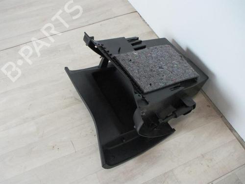 Glove box PEUGEOT 308 II (LB_, LP_, LW_, LH_, L3_) 1.5 BlueHDI 100 | BP24021810C95 