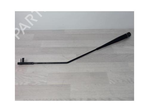 Used Front windshield wiper arm PEUGEOT 207 (WA_, WC_) 1.4 HDi (68 hp) 21182971