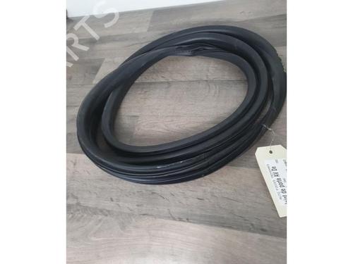 Rubber door seal RENAULT CLIO IV (BH_) 1.5 dCi 75 | BP30808014C142