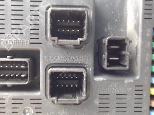 Fuse box PEUGEOT 308 I (4A_, 4C_) 1.6 HDi | BP31087011E1