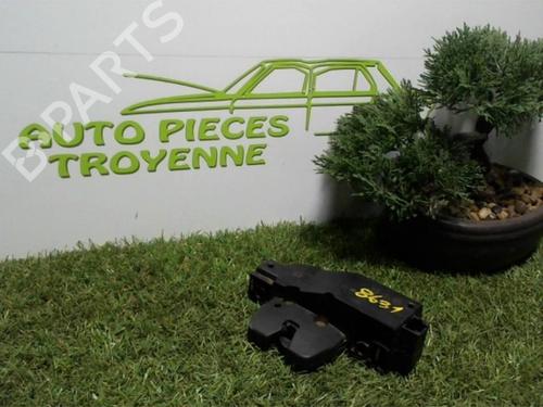 Used Tailgate lock CITROËN C3 I (FC_, FN_) 1.4 i (73 hp) 24027801