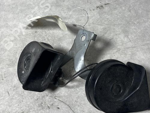 horn-renault-vel-satis-bj0_-2002-31761290 main image