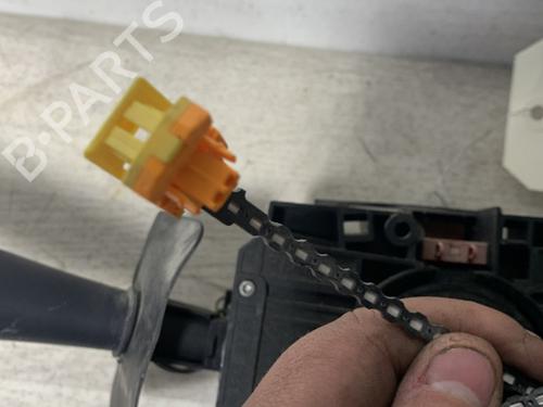 Steering column stalk RENAULT CLIO II (BB_, CB_) 1.5 dCi (B/CB3M) | BP31252165I23